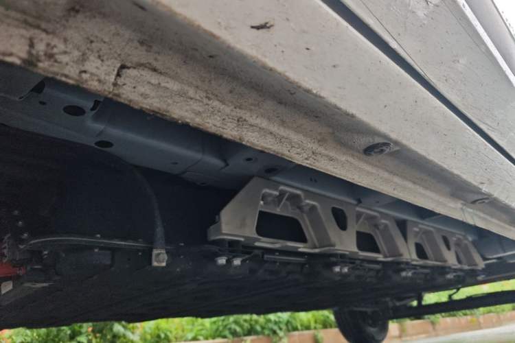 Used SAIC MAXUS Dana V1 2025 V1+ Long Wheelbase Low-Roof Cargo Version (50 kWh) Chassis Front Left