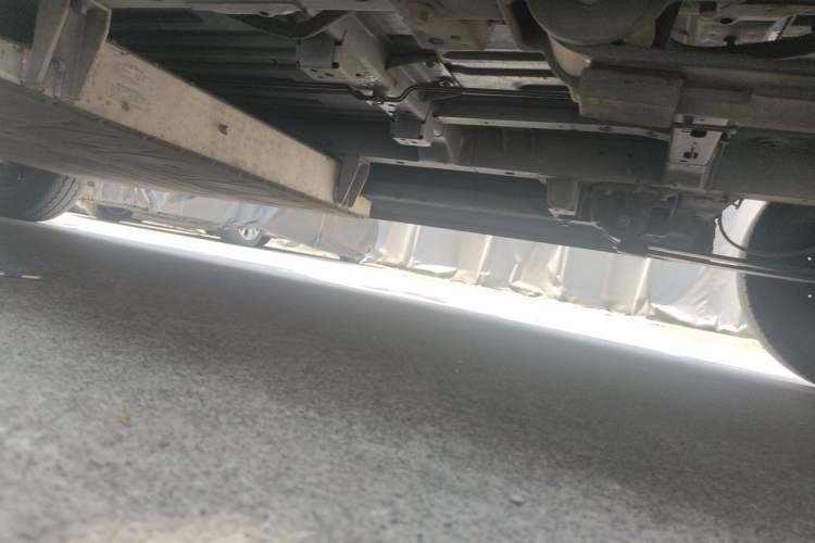 Used SAIC MAXUS Dana V1 2025 V1 Short Wheelbase Low-Roof Multi-Function Version (42 kWh) Chassis Front Right