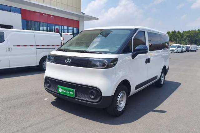 Used SAIC MAXUS Dana V1 2025 V1 Short Wheelbase Low-Roof Multi-Function Version (42 kWh)