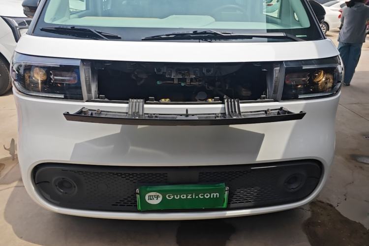 Used SAIC MAXUS Dana V1 2024 V1 Short Wheelbase Low-Roof Multi-Function Version (51 kWh) Engine Bay