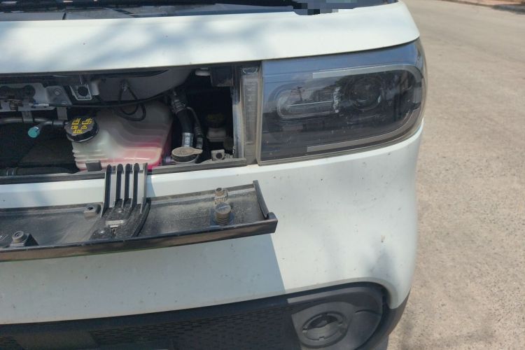 Used SAIC MAXUS Dana V1 2026 Model V1 Low-Roof Multi-Function Version (42 kWh) Engine Bay Left