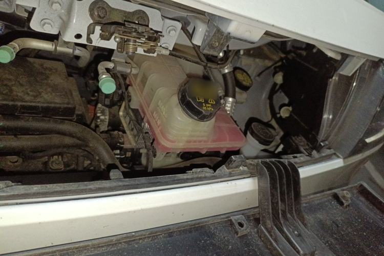 Used SAIC MAXUS Dana V1 2026 Model V1 Low-Roof Multi-Function Version (42 kWh) Engine Bay Left
