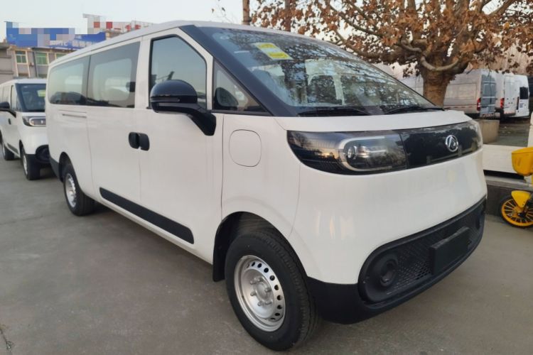 Used SAIC MAXUS Dana V1 2025 V1+ Long Wheelbase Low-Roof Multi-Function Version (62 kWh) Exterior 1