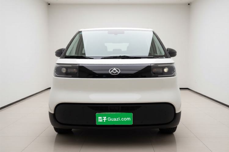Used SAIC MAXUS Dana V1 2025 Low-Roof Multi-Function Version 42 kWh Exterior 1