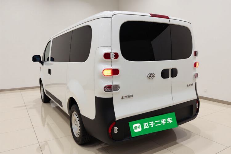 Used SAIC MAXUS Dana V1 2025 Low-Roof Multi-Function Version 42 kWh Exterior 2