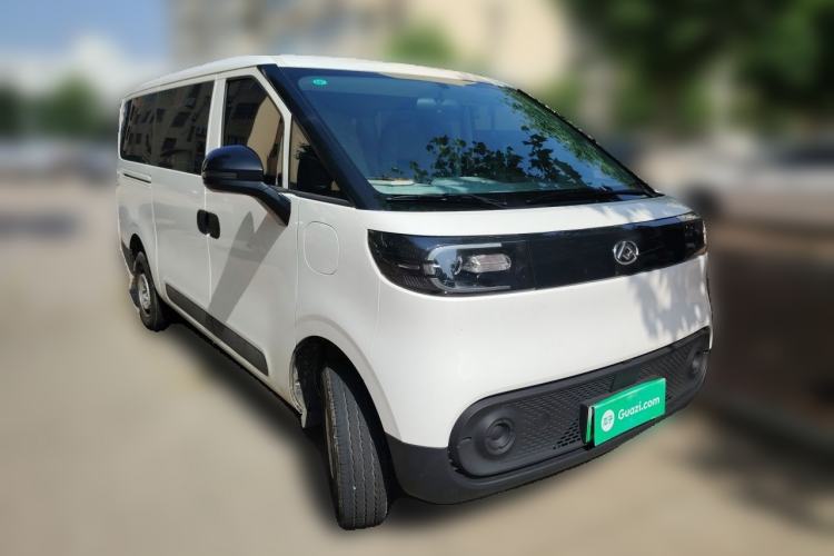 Used SAIC MAXUS Dana V1 2025 V1 Short Wheelbase Low-Roof Multi-Function Version (42 kWh) Exterior 2