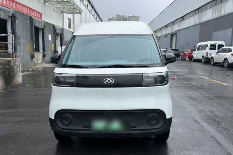 Used SAIC MAXUS Dana V1 2025 V1+ Long Wheelbase High-Roof Multi-Function Version (62 kWh) Exterior 3