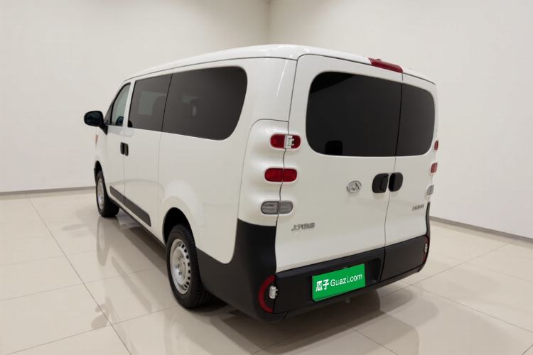 Used SAIC MAXUS Dana V1 2025 Low-Roof Multi-Function Version 42 kWh Exterior 3