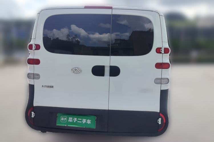 Used SAIC MAXUS Dana V1 2025 V1+ Long Wheelbase Low-Roof Multi-Function Version (62 kWh) Exterior 4