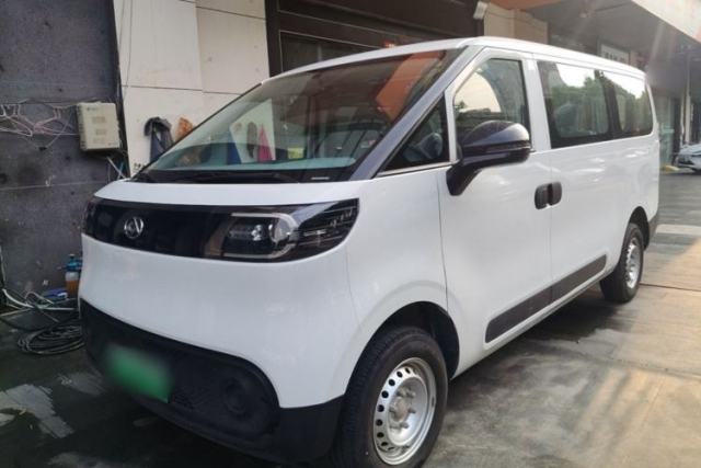 Used SAIC MAXUS Dana V1 2025 Low-Roof Multi-Function Version 42 kWh
