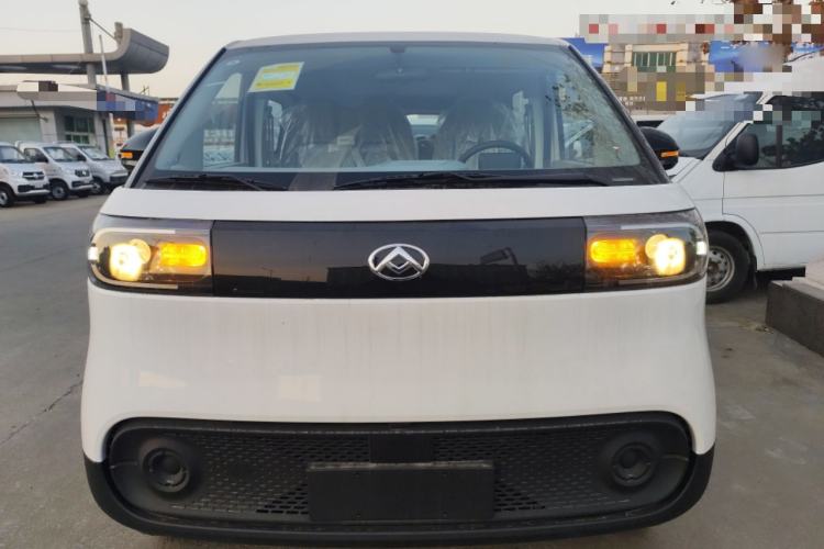 Used SAIC MAXUS Dana V1 2025 V1+ Long Wheelbase Low-Roof Multi-Function Version (62 kWh) Front