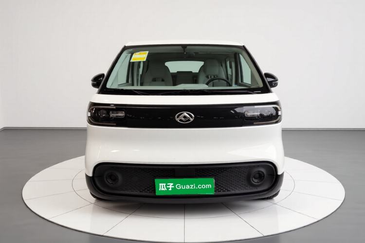 Used SAIC MAXUS Dana V1 2025 Low-Roof Multi-Function Version 42 kWh Front