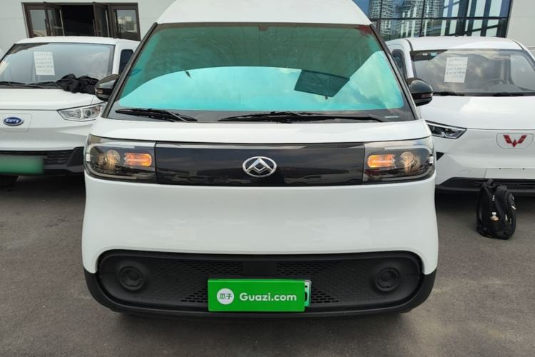 Used SAIC MAXUS Dana V1 2025 V1+ Long Wheelbase High-Roof Multi-Function Version (62 kWh) Front