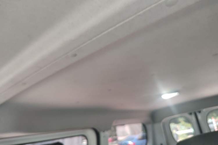 Used SAIC MAXUS Dana V1 2025 V1 Short Wheelbase Low-Roof Multi-Function Version (42 kWh) Headliner
