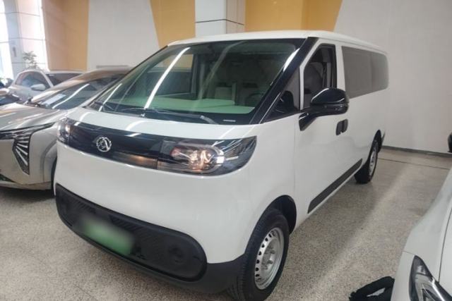 SAIC MAXUS Dana V1 2025 V1+ Short Wheelbase Low-Roof Multi-Function Version (42 kWh) с пробегом
