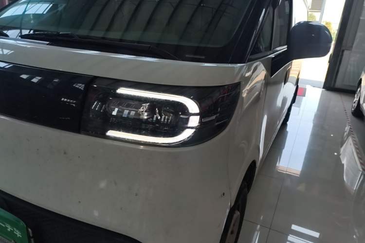 Used SAIC MAXUS Dana V1 2025 V1 Long Wheelbase Low-Roof Cargo Version (51 kWh) Left Front Headlight