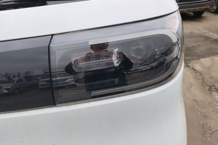 Used SAIC MAXUS Dana V1 2025 V1+ Short Wheelbase Low-Roof Multi-Function Version (42 kWh) Left Front Headlight