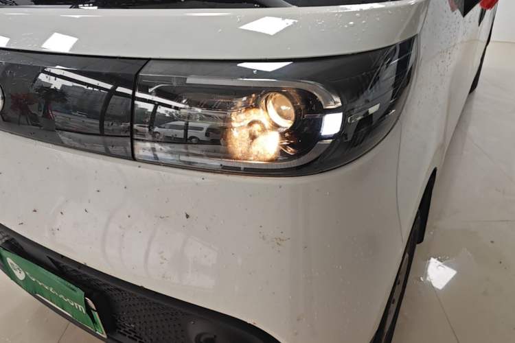 Used SAIC MAXUS Dana V1 2025 V1+ Long Wheelbase Low-Roof Multi-Function Version (62 kWh) Left Front Headlight