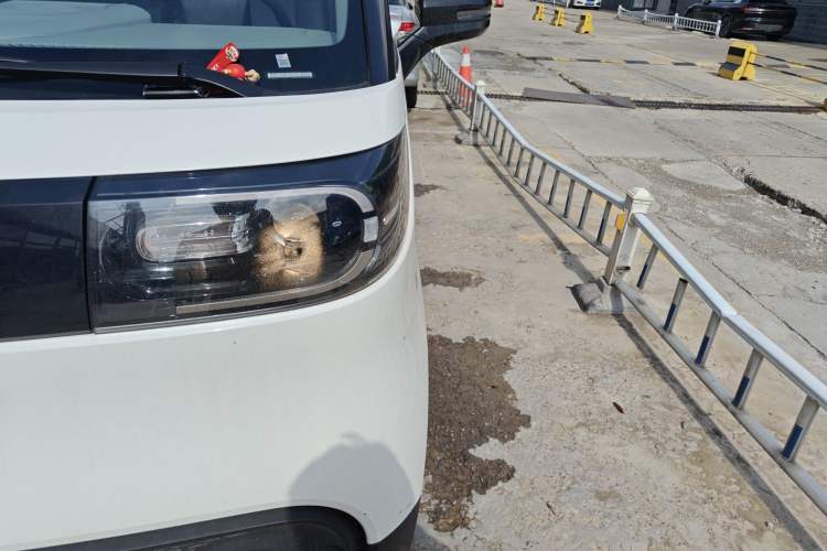Used SAIC MAXUS Dana V1 2025 V1 Short Wheelbase Low-Roof Multi-Function Version (42 kWh) Left Front Headlight