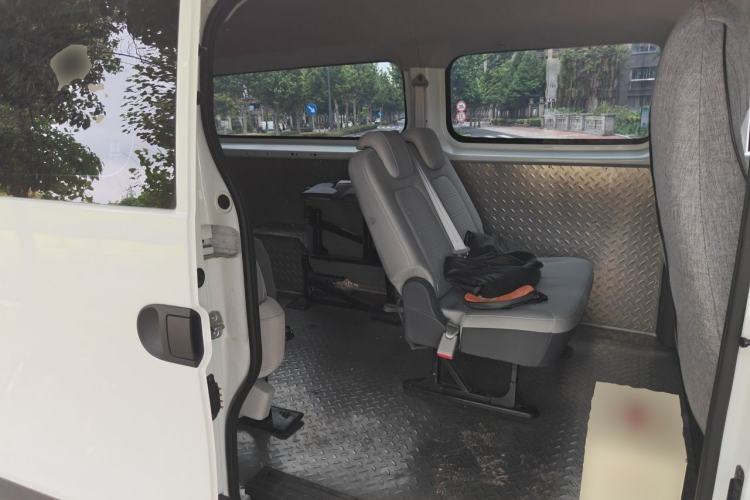 Used SAIC MAXUS Dana V1 2025 V1+ Long Wheelbase High-Roof Multi-Function Version (62 kWh) Left Rear Seat