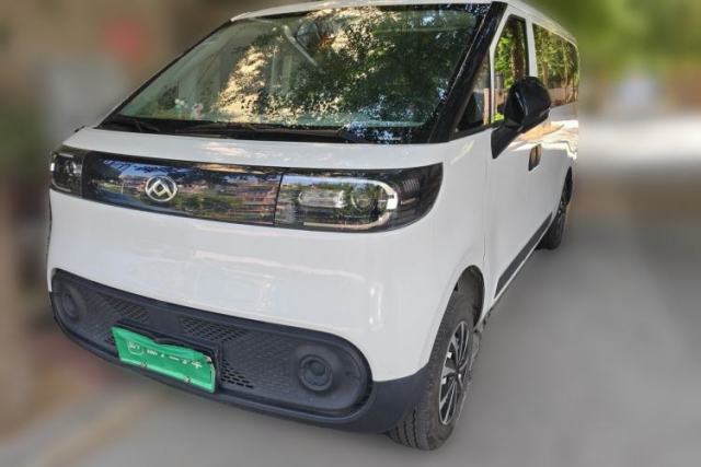 Used SAIC MAXUS Dana V1 2025 V1 Short Wheelbase Low-Roof Multi-Function Version (42 kWh)