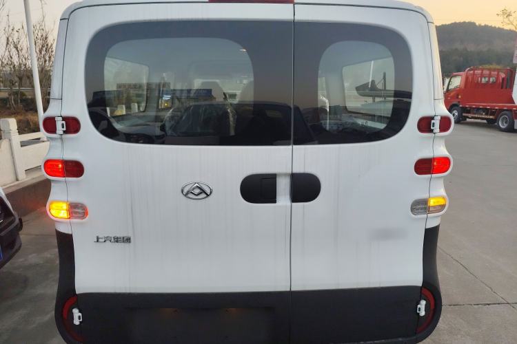 Used SAIC MAXUS Dana V1 2025 V1+ Long Wheelbase Low-Roof Multi-Function Version (62 kWh) Rear