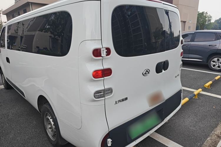 Used SAIC MAXUS Dana V1 2025 V1+ Long Wheelbase Low-Roof Multi-Function Version (62 kWh) Rear Left 45 Deg