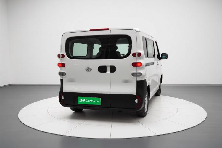 Used SAIC MAXUS Dana V1 2025 Low-Roof Multi-Function Version 42 kWh Rear