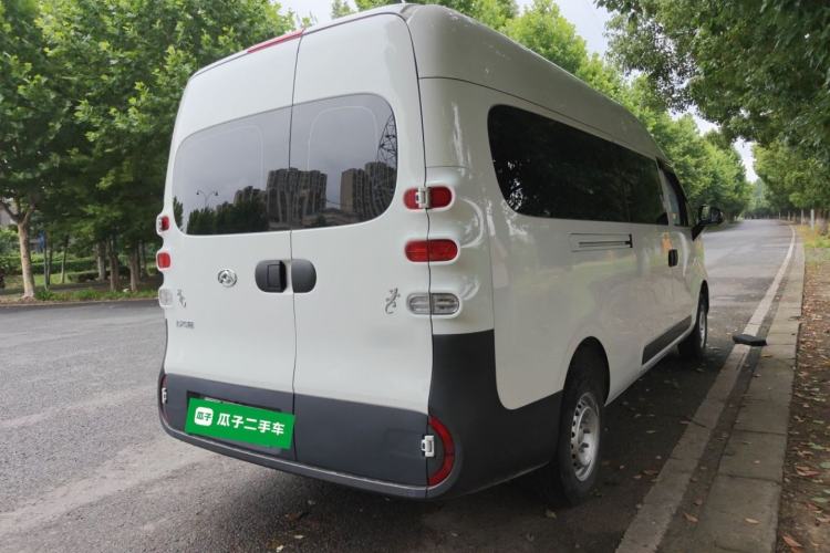 Used SAIC MAXUS Dana V1 2025 V1+ Long Wheelbase High-Roof Multi-Function Version (62 kWh) Rear Right 45 Deg