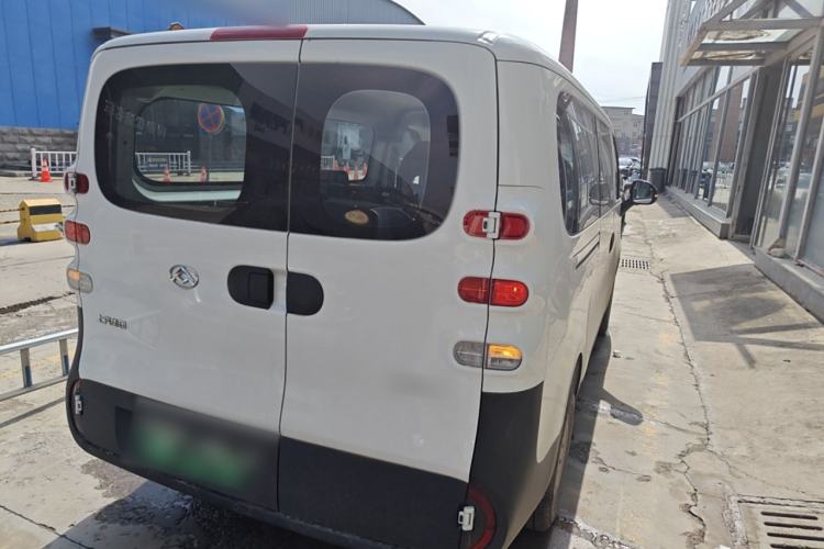 Used SAIC MAXUS Dana V1 2025 V1 Short Wheelbase Low-Roof Multi-Function Version (42 kWh) Rear Right 45 Deg