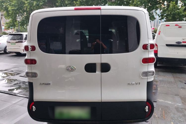 Used SAIC MAXUS Dana V1 2025 Low-Roof Multi-Function Version 42 kWh Rear