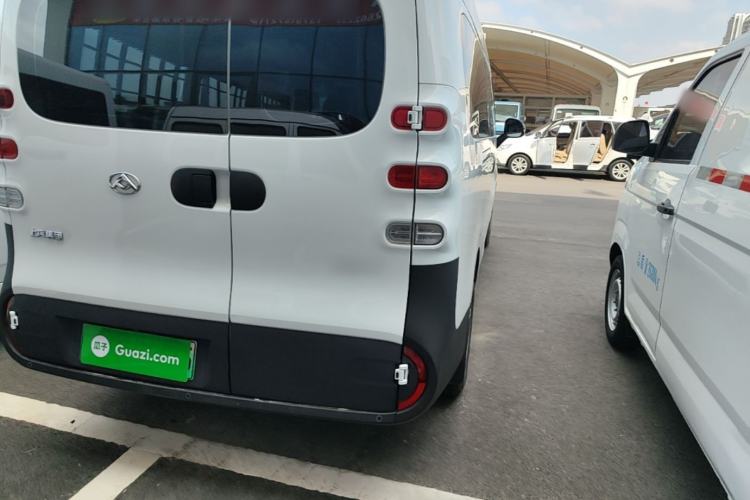 Used SAIC MAXUS Dana V1 2025 V1+ Long Wheelbase High-Roof Multi-Function Version (62 kWh) Right Rear Taillight
