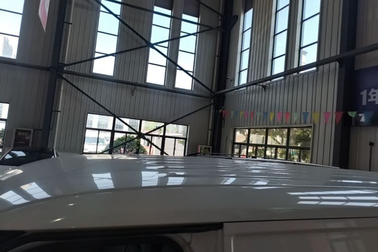 Used SAIC MAXUS Dana V1 2025 V1 Long Wheelbase Low-Roof Cargo Version (51 kWh) Roof