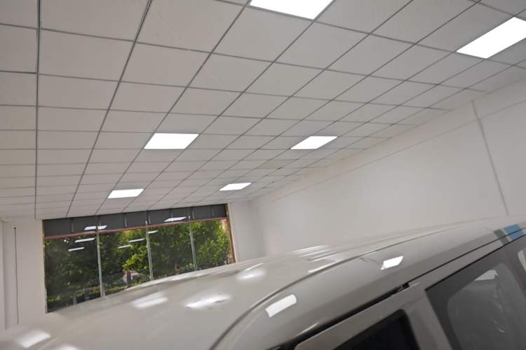 Used SAIC MAXUS Dana V1 2025 V1+ Long Wheelbase Low-Roof Multi-Function Version (62 kWh) Roof