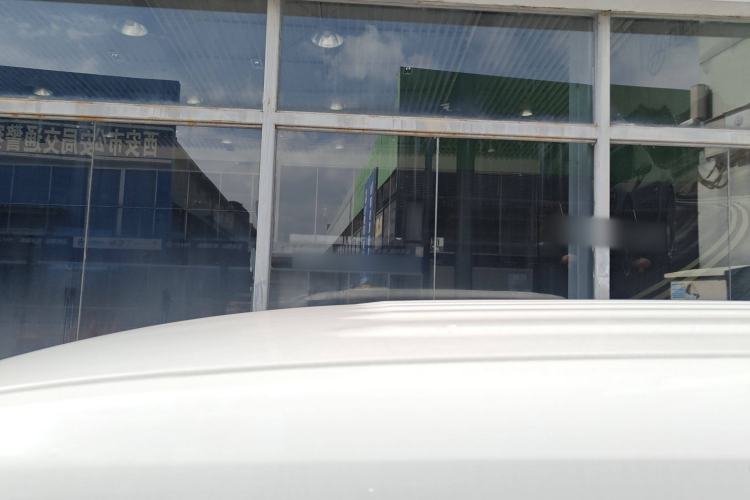 Used SAIC MAXUS Dana V1 2025 V1 Short Wheelbase Low-Roof Multi-Function Version (42 kWh) Roof