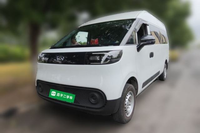 Used SAIC MAXUS Dana V1 2025 V1+ Long Wheelbase High-Roof Multi-Function Version (62 kWh)