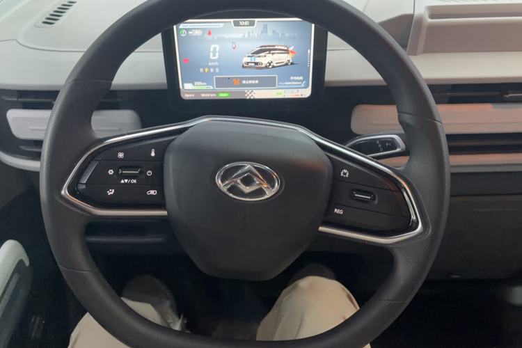 Used SAIC MAXUS Dana V1 2025 V1+ Long Wheelbase High-Roof Multi-Function Version (62 kWh) Steering Wheel