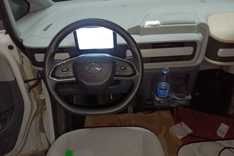 Used SAIC MAXUS Dana V1 2026 Model V1 Low-Roof Multi-Function Version (42 kWh) Steering Wheel