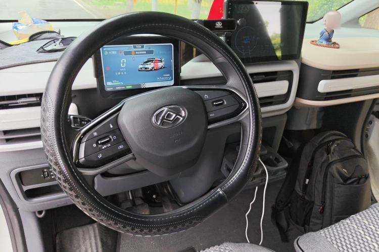 Used SAIC MAXUS Dana V1 2025 V1+ Long Wheelbase High-Roof Multi-Function Version (62 kWh) Steering Wheel
