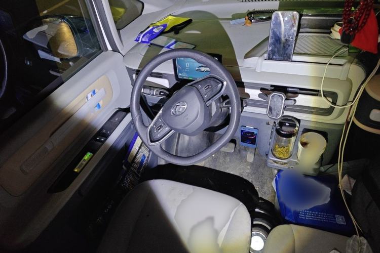Used SAIC MAXUS Dana V1 2025 Low-Roof Multi-Function Version 42 kWh Steering Wheel