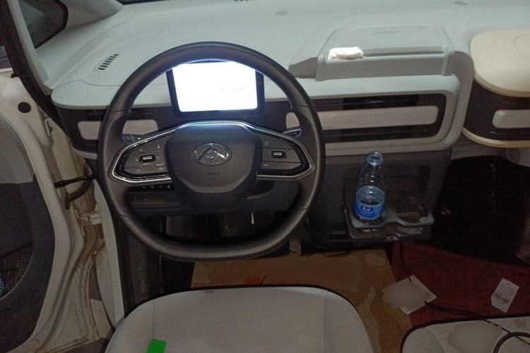 Used SAIC MAXUS Dana V1 2025 Low-Roof Multi-Function Version 42 kWh Steering Wheel