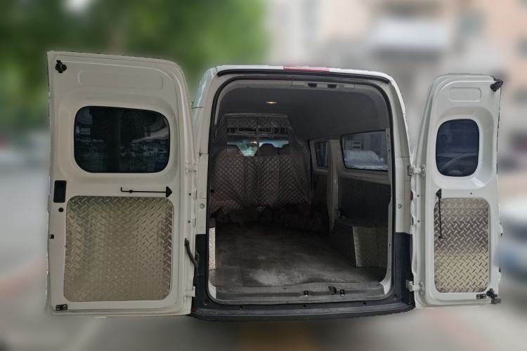 Used SAIC MAXUS Dana V1 2025 V1+ Long Wheelbase High-Roof Multi-Function Version (62 kWh) Trunk