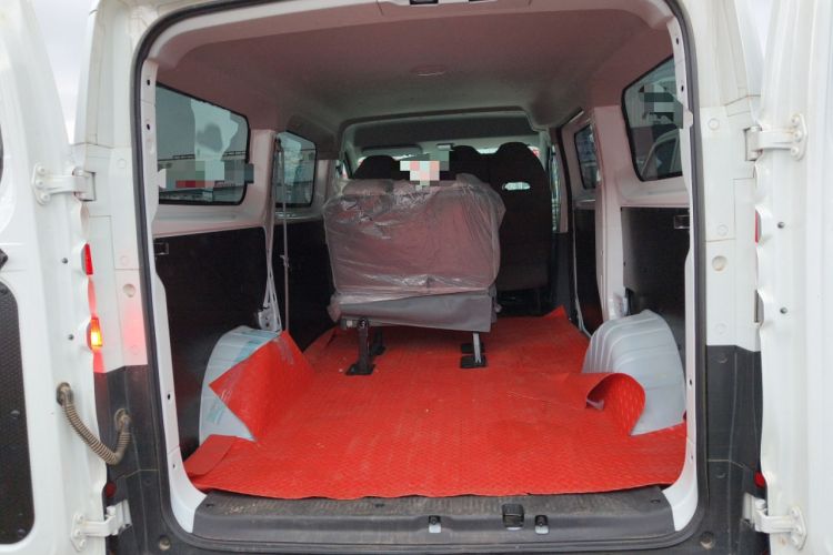 Used SAIC MAXUS Dana V1 2025 V1+ Short Wheelbase Low-Roof Multi-Function Version (42 kWh) Trunk