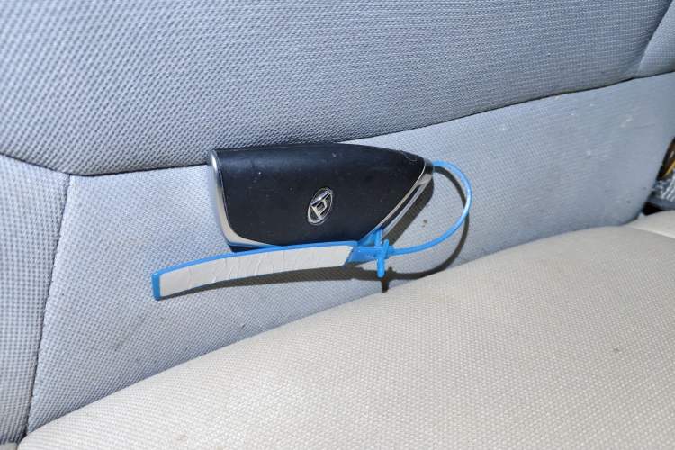Used SAIC MAXUS Dana V1 2025 Low-Roof Multi-Function Version 42 kWh Vehicle Key