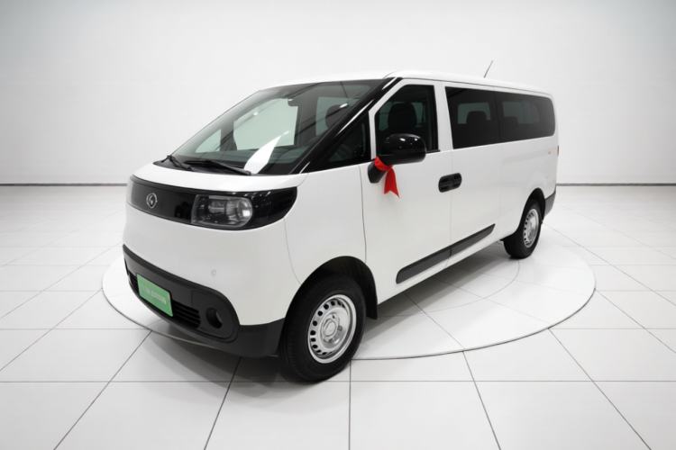 SAIC MAXUS Dana V1 2025 V1+ Long Wheelbase Low-Roof Multi-Function Version (62 kWh) - 2025 Model Year