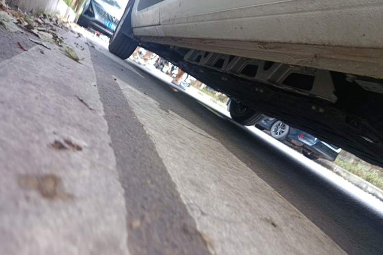 Used SAIC MAXUS Dana V1 2026 Model V1 Low-Roof Multi-Function Version (50 kWh) Chassis Rear Left