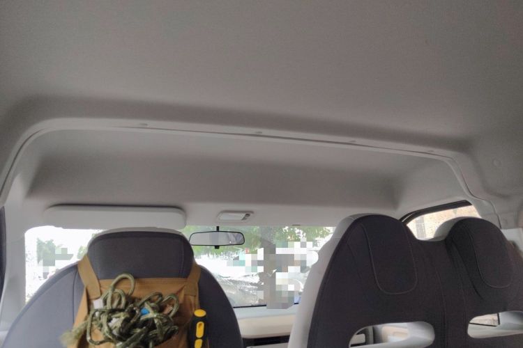 Used SAIC MAXUS Dana V1 2026 Model V1 Low-Roof Multi-Function Version (50 kWh) Headliner
