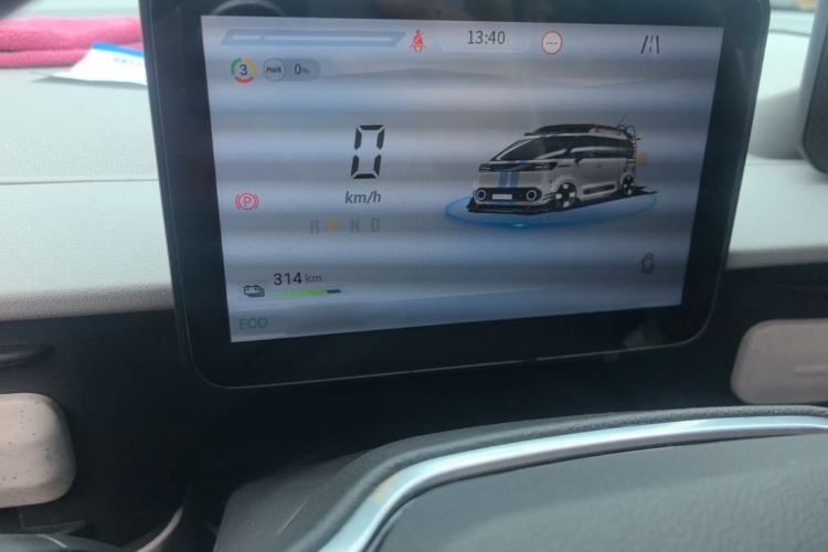 Used SAIC MAXUS Datang M1 2025 Model Low-Roof Non-Operational Version (62 kWh) Interior 4