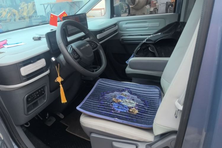 Used SAIC MAXUS Datang M1 2026 Model Low-Roof Non-Commercial Version (64 kWh) Left Front Seat