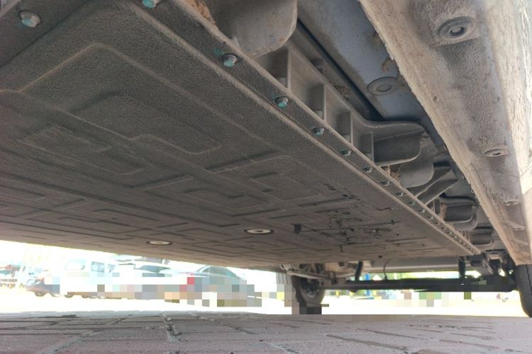 Used SAIC MAXUS Datang V1L  Chassis Front Left